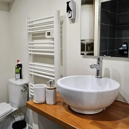 Sejour Urbain Et Verdoyant Centre-ville Et Nature Daire